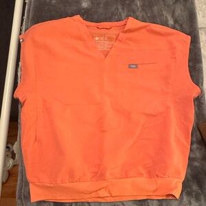 Figs orange scrub set